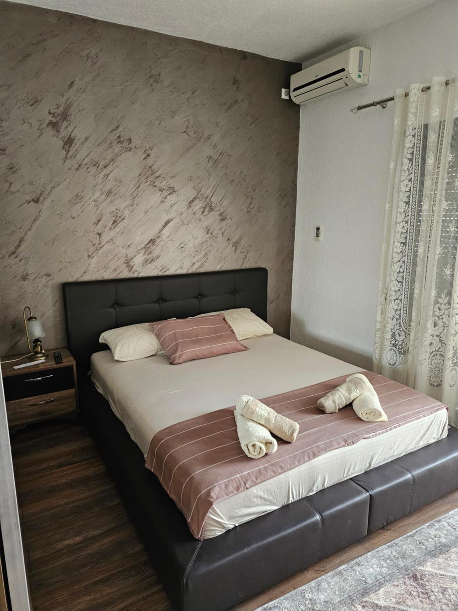 Apartments Ishmi In Center Of Ulcinj Room photo